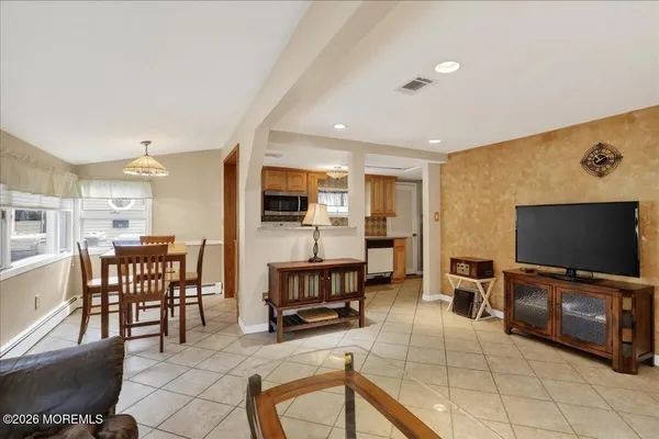$400,000 | 421 Malibu Way, Brick, NJ 08723