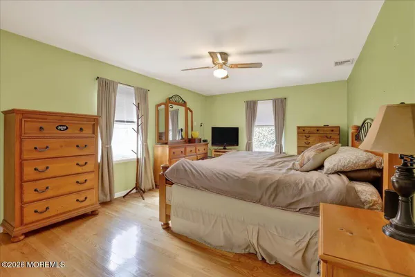 $400,000 | 421 Malibu Way, Brick, NJ 08723
