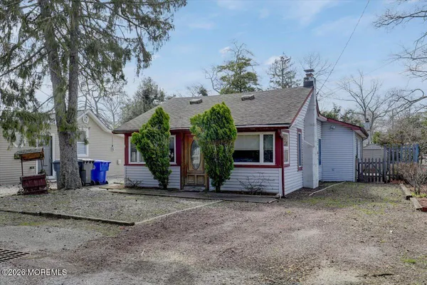 $450,000 | 421 Malibu Way, Brick, NJ 08723