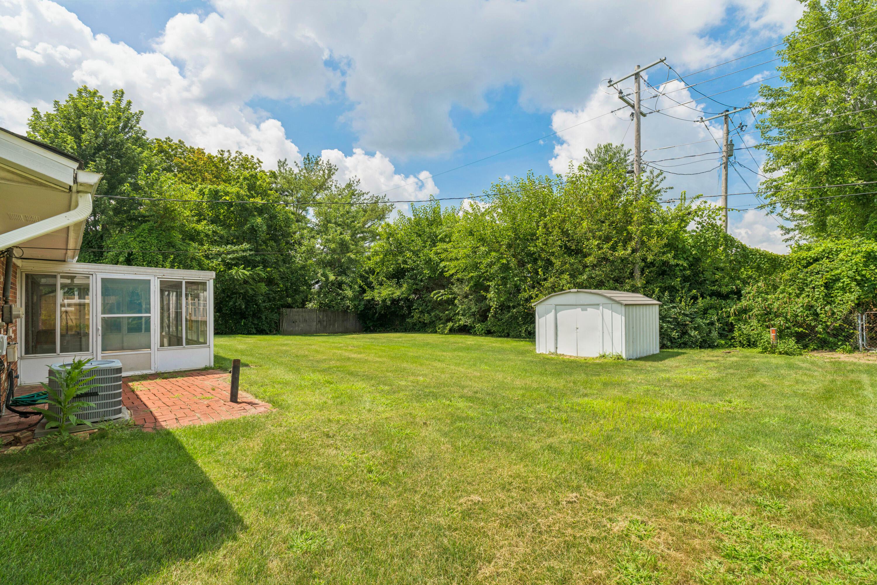 747 Birmingham Road Westerville, OH 43081 - Photo 29 of 33 .