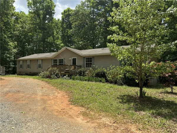 $269,900 | 1757 Jackson Lake Road, Mansfield, GA 30055