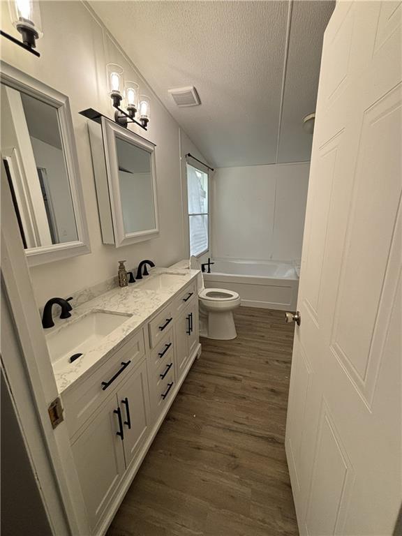 1757 Jackson Lake Road Mansfield, GA 30055 - Photo 3 of 12