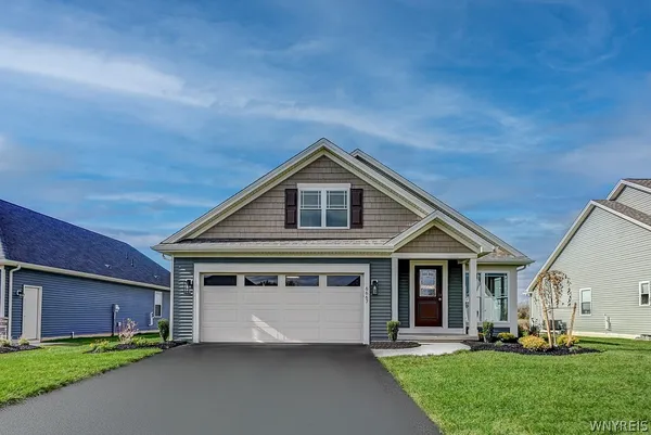 $531,900 | 6667 Curtis Court, Lockport, NY 14094