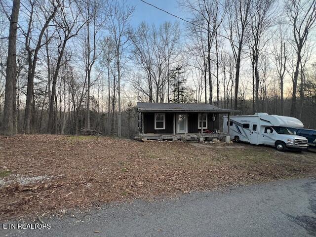 192 Taylor Road Byrdstown, TN 38549 - Photo 4 of 15 image7