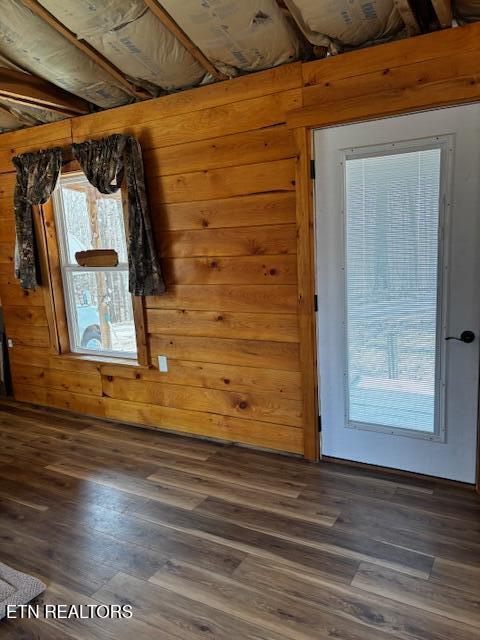 192 Taylor Road Byrdstown, TN 38549 - Photo 7 of 15 image4 (11)