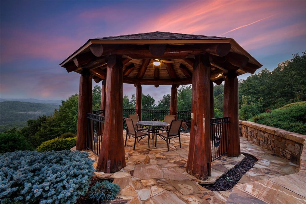 373 Rising Star Lane Mineral Bluff, GA 30559 - Photo 14 of 98