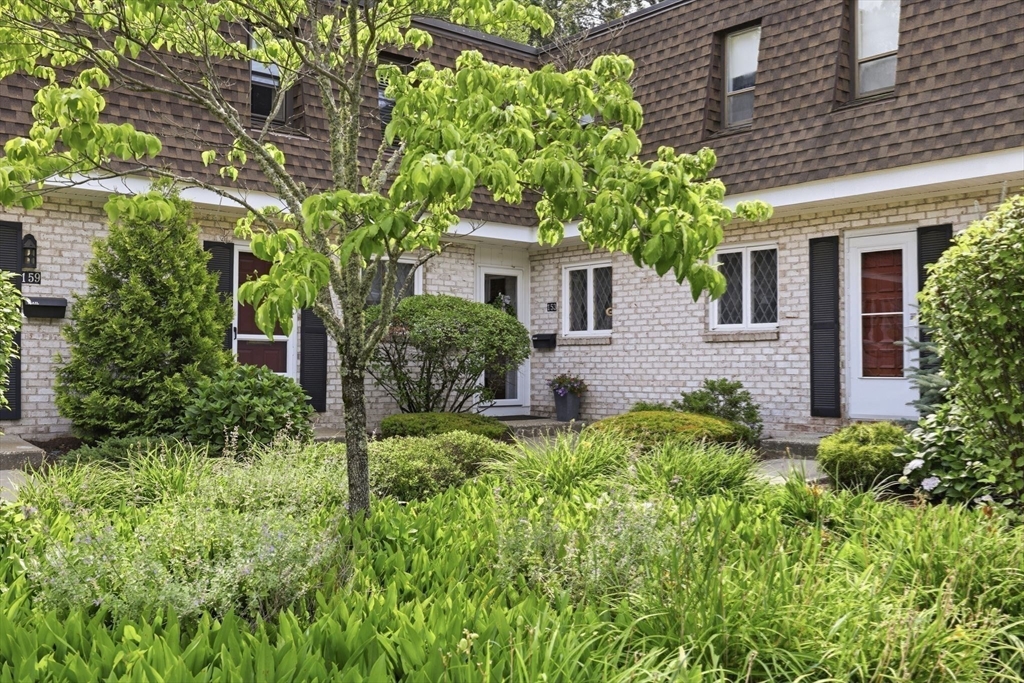 155 Porter Lake Drive, Unit 155 Springfield, MA 01106 - Photo 35 of 36