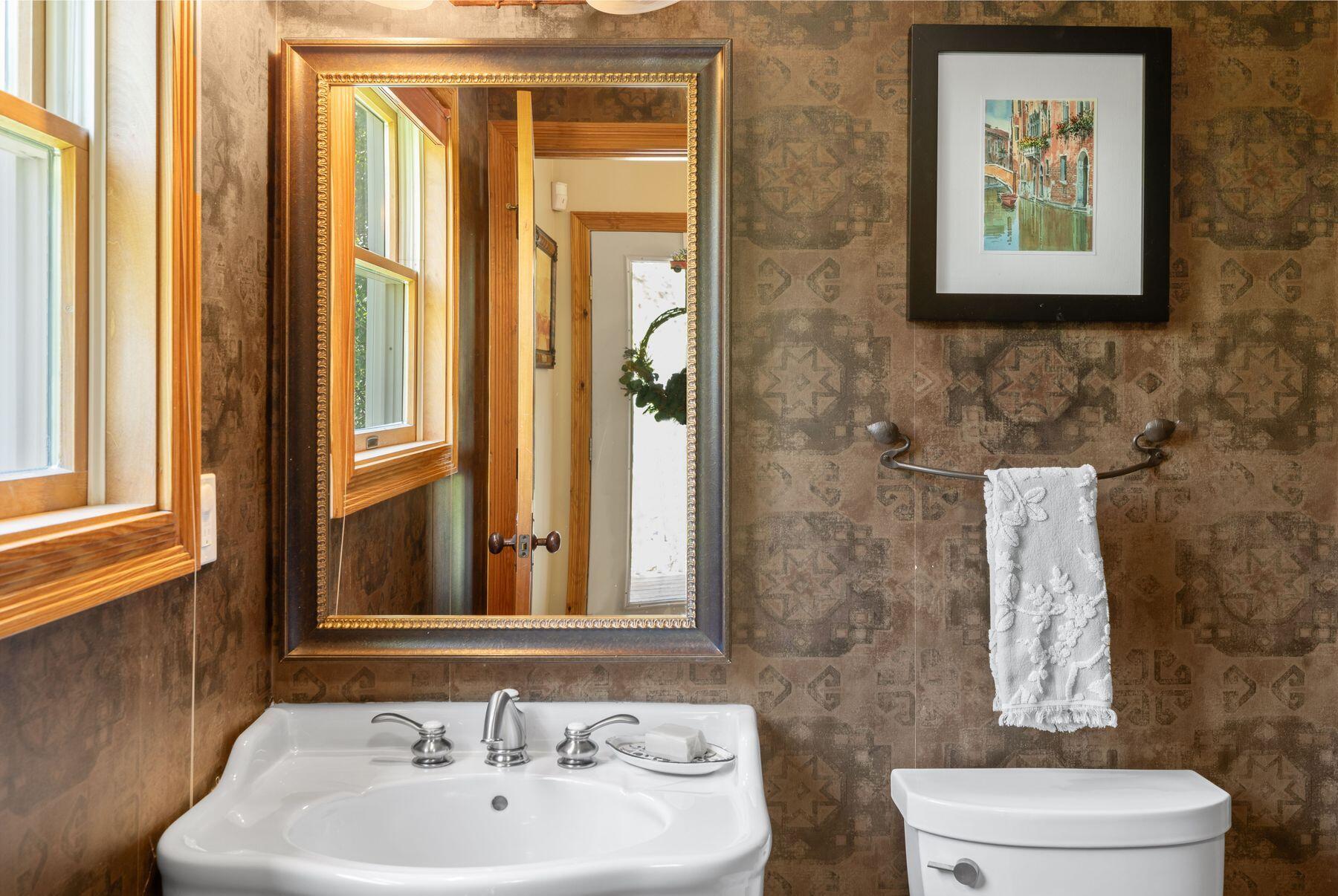 239 North Davis Street Telluride, CO 81435 - Photo 20 of 42 photo_online_022