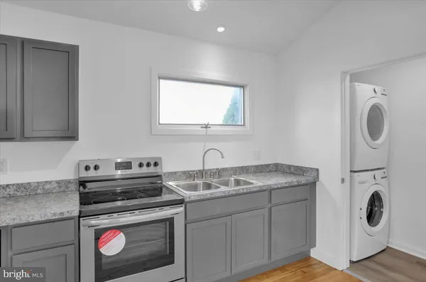 $1,500 | 3208 Main Street, Unit 2, Morgantown, PA 19543