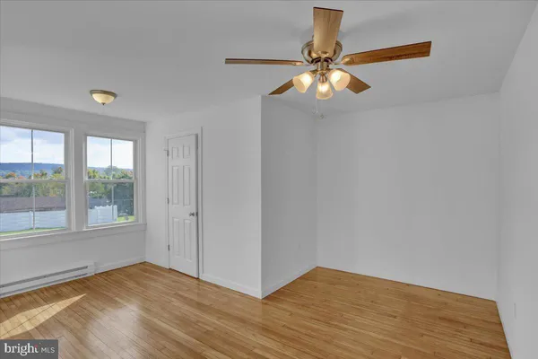 $1,500 | 3208 Main Street, Unit 2, Morgantown, PA 19543