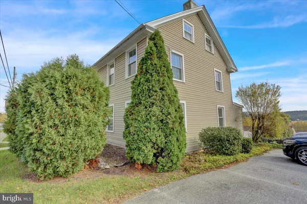 $1,500 | 3208 Main Street, Unit 2, Morgantown, PA 19543