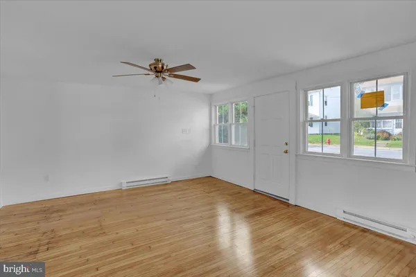 $1,500 | 3208 Main Street, Unit 2, Morgantown, PA 19543