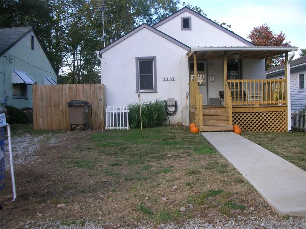 2232 Mapleton Court Columbus, IN 47201 - Photo 2 of 18 Gallery Image 2