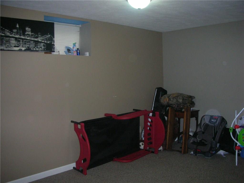 2232 Mapleton Court Columbus, IN 47201 - Photo 17 of 18 Gallery Image 17