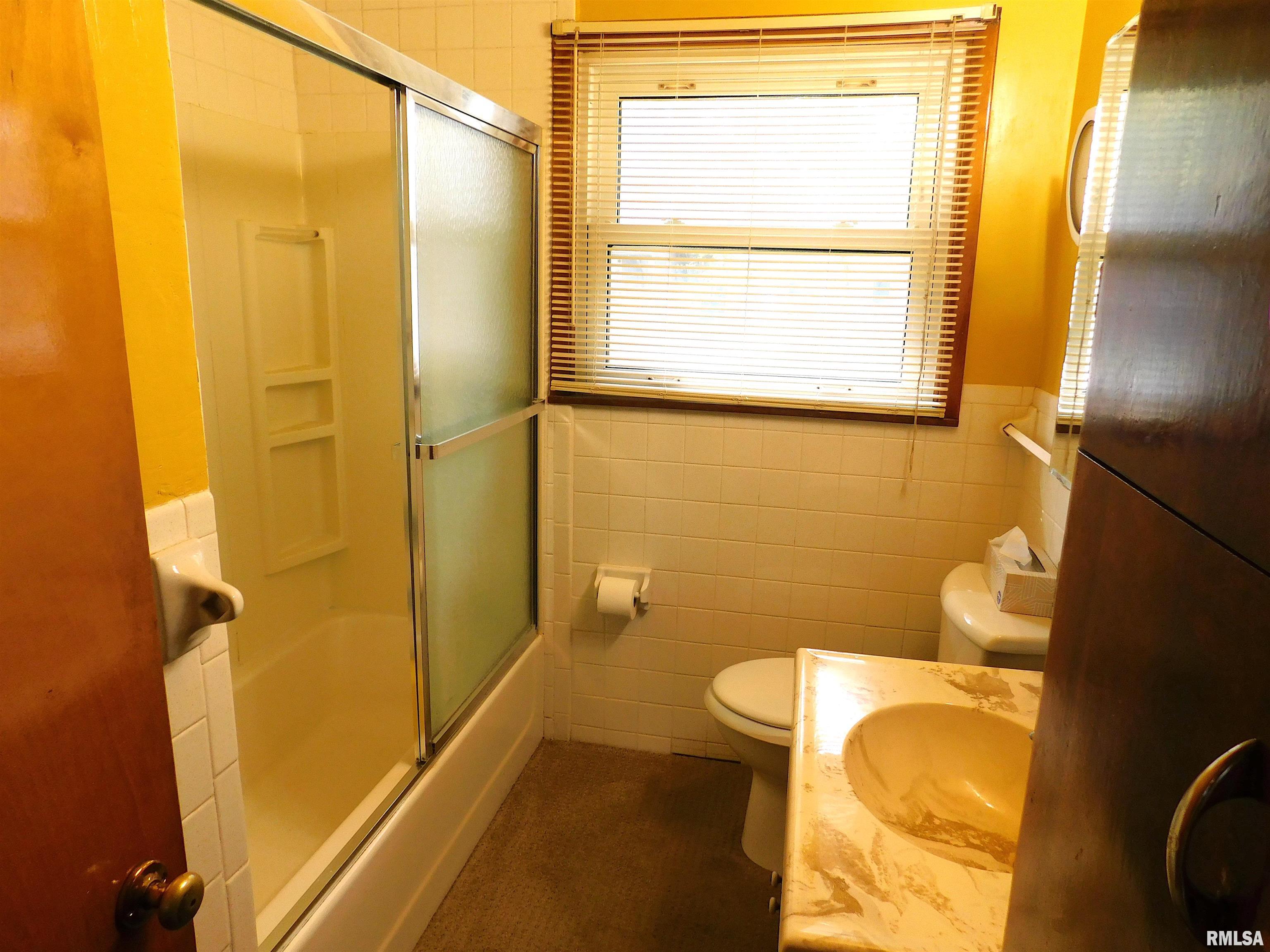 6 Melody Lane Springfield, IL 62702 - Photo 11 of 17