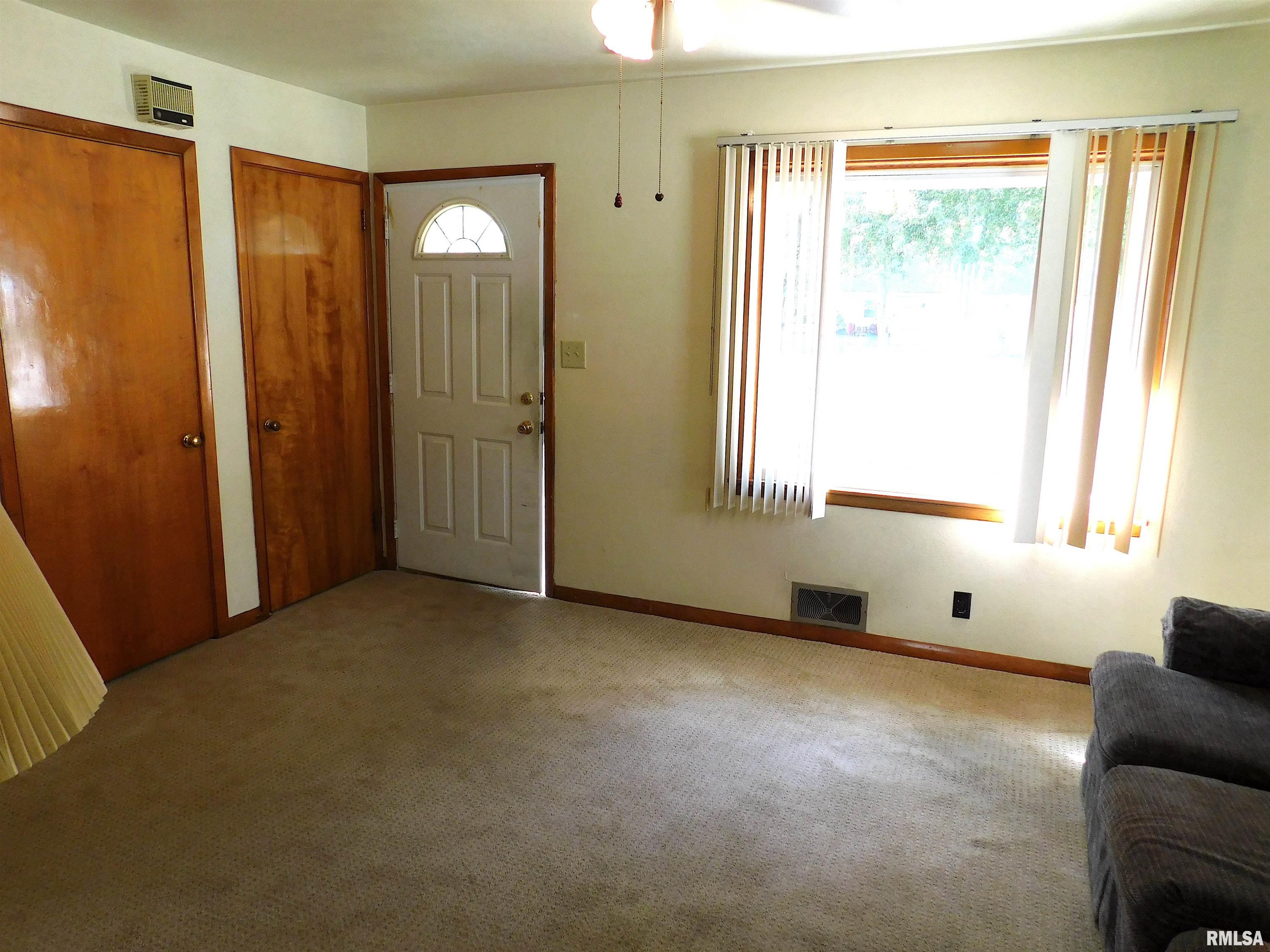 6 Melody Lane Springfield, IL 62702 - Photo 7 of 17