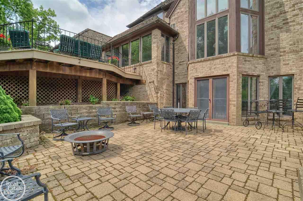 1779 East Brocker Road Metamora, MI 48455 - Photo 8 of 64 31364113-7.JPG