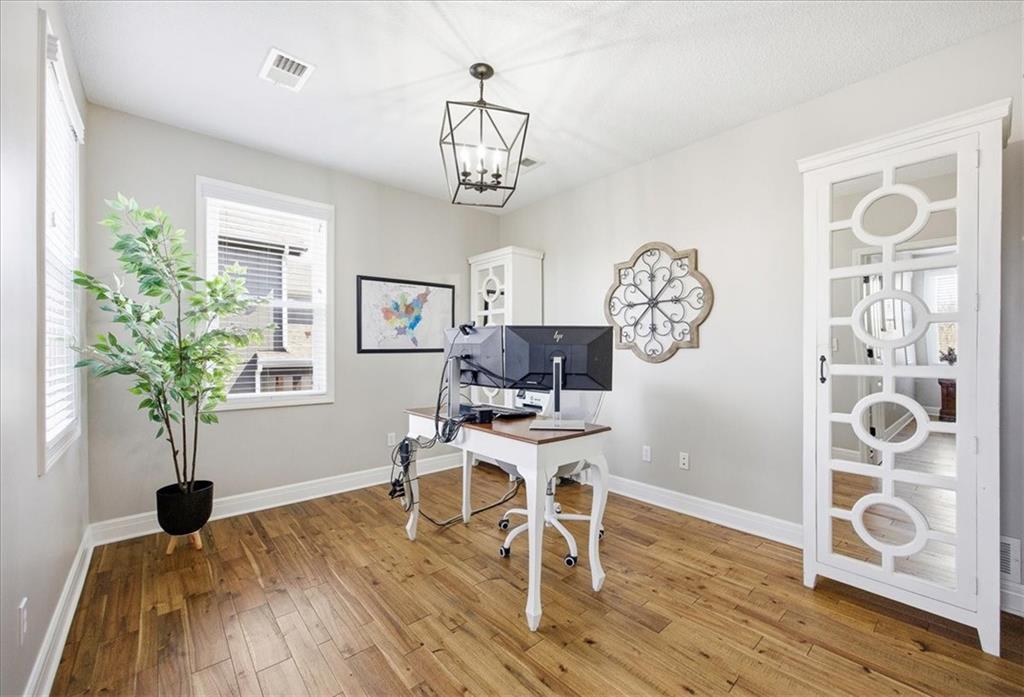 12512 South Gleason Road Olathe, KS 66061 - Photo 16 of 50