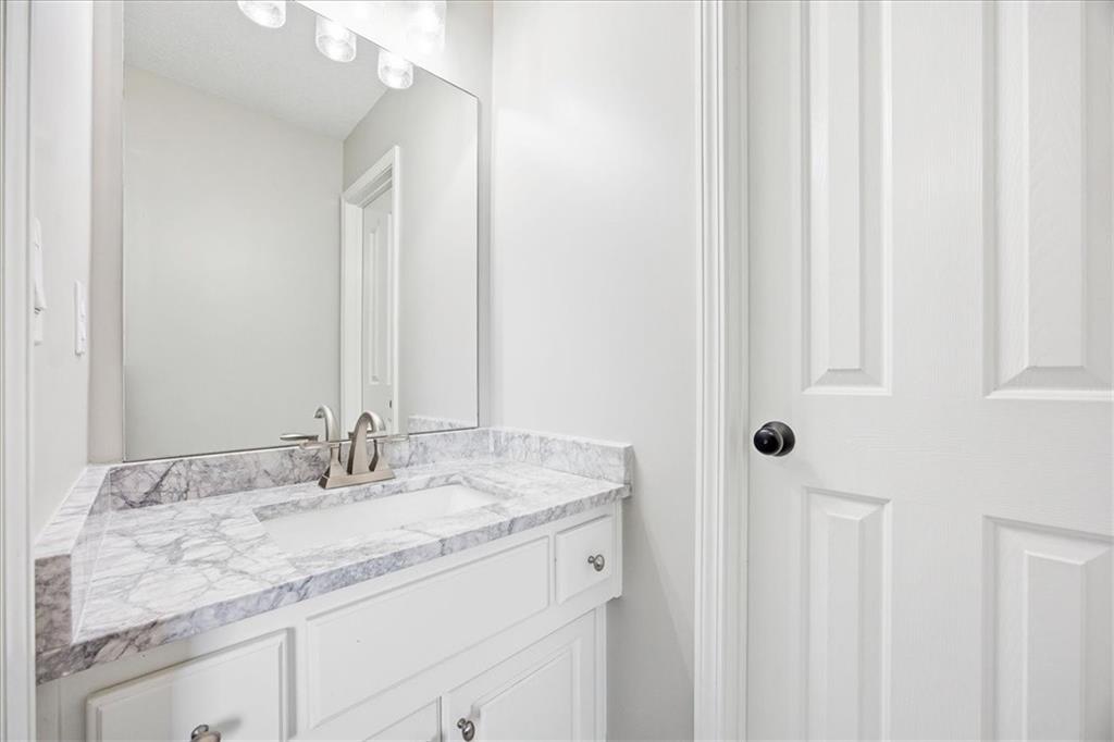 12512 South Gleason Road Olathe, KS 66061 - Photo 23 of 50