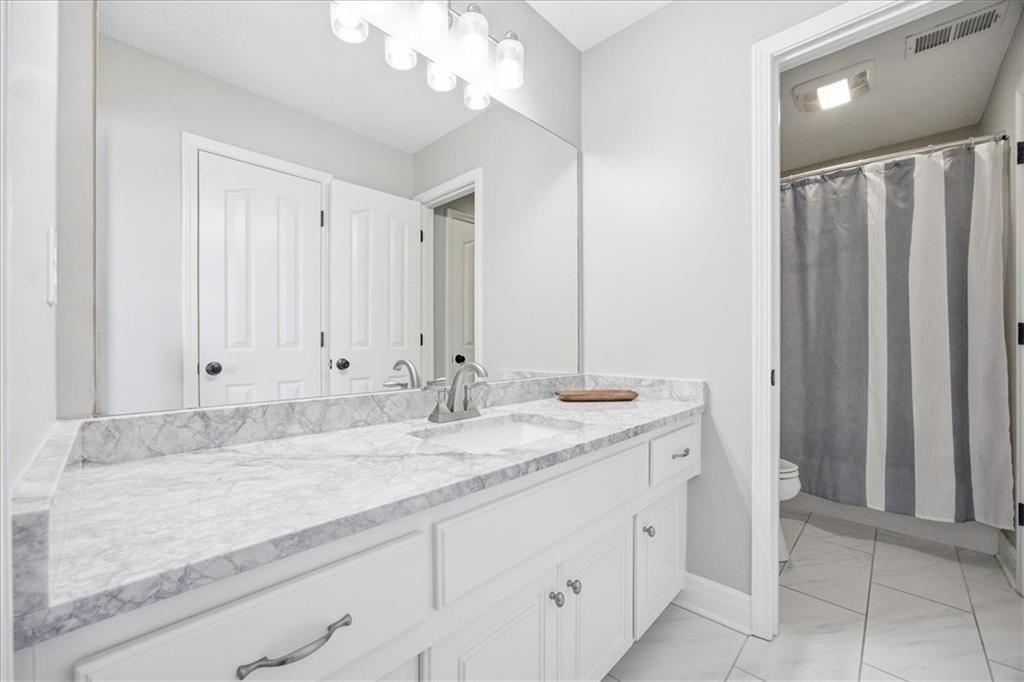 12512 South Gleason Road Olathe, KS 66061 - Photo 24 of 50