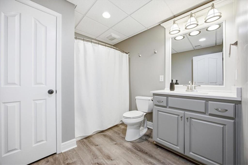 12512 South Gleason Road Olathe, KS 66061 - Photo 33 of 50