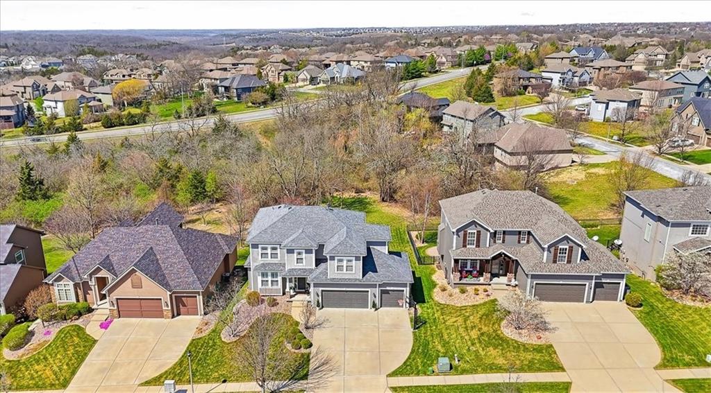 12512 South Gleason Road Olathe, KS 66061 - Photo 40 of 50