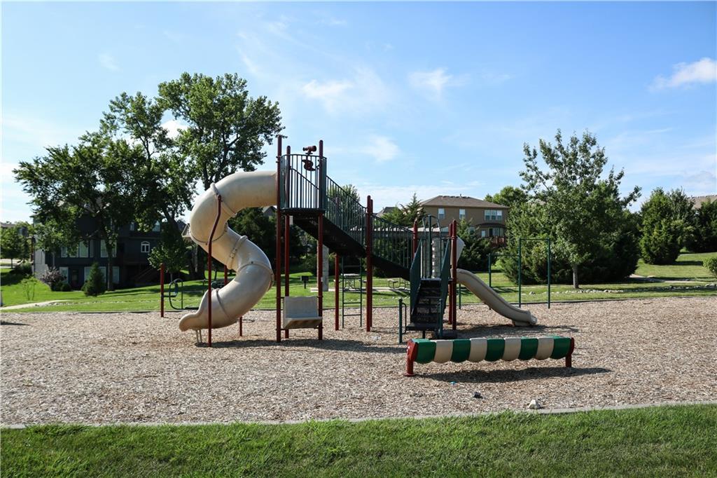 12512 South Gleason Road Olathe, KS 66061 - Photo 48 of 50