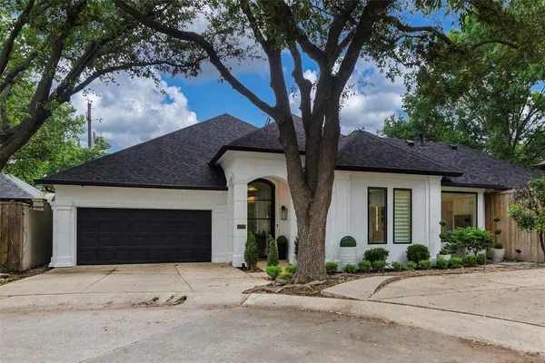 $1,499,975 | 4373 West Northwest Highway, Dallas, TX 75220