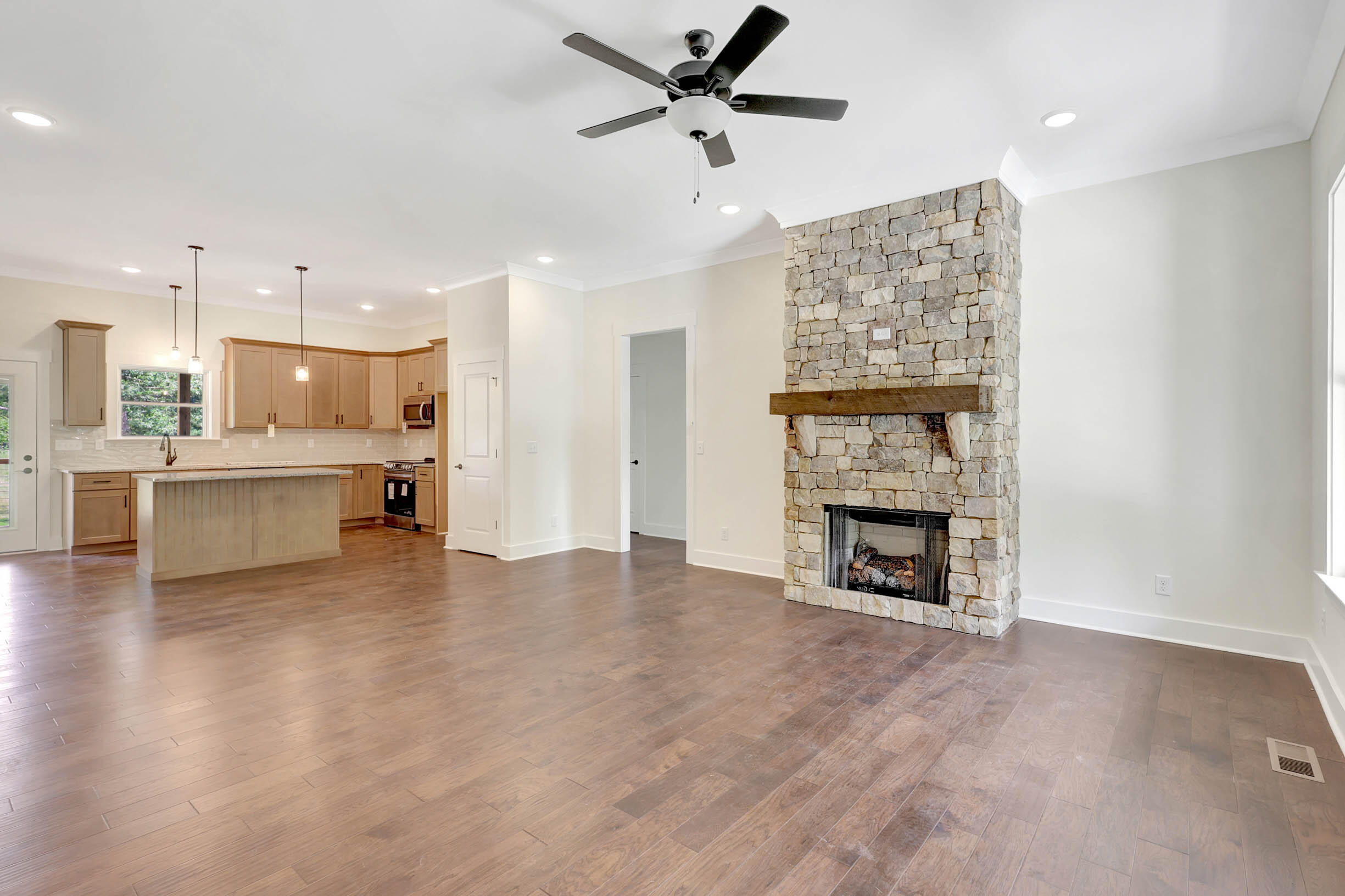 7383 Gamble Road, Unit LOT #5 Georgetown, TN 37336 - Photo 5 of 32 05-Pinnacle Tour - 7383 Gamble- 05