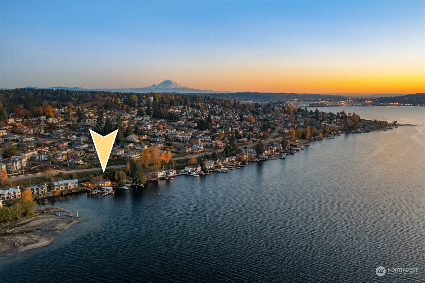 3901 Lake Washington Boulevard North Renton, WA 98056 - Photo 29 of 31 an aerial view of residential houses with outdoor space