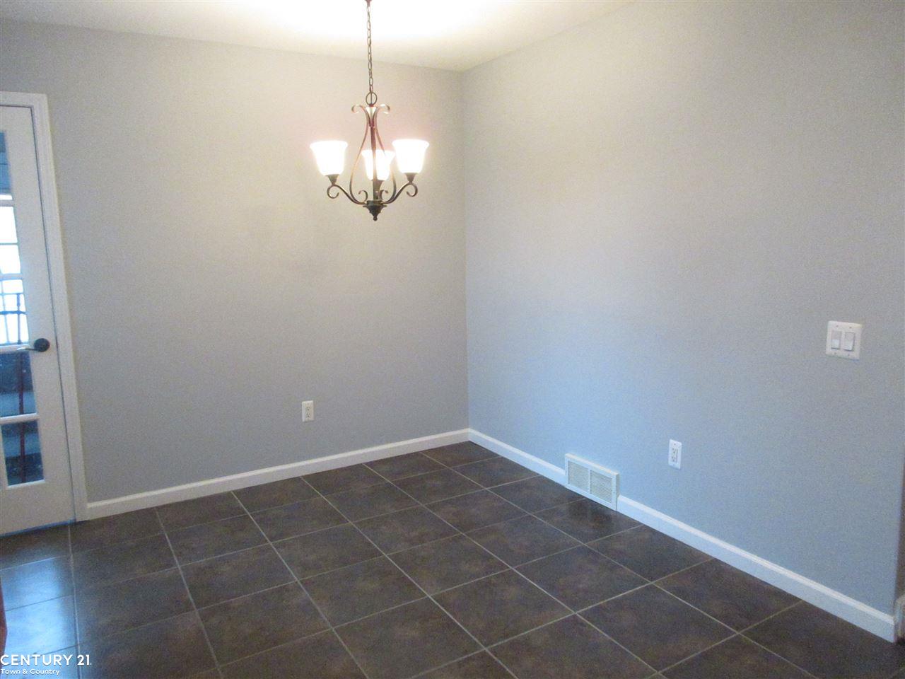 40530 Pickett Ridge Road Sterling Heights, MI 48313 - Photo 7 of 30