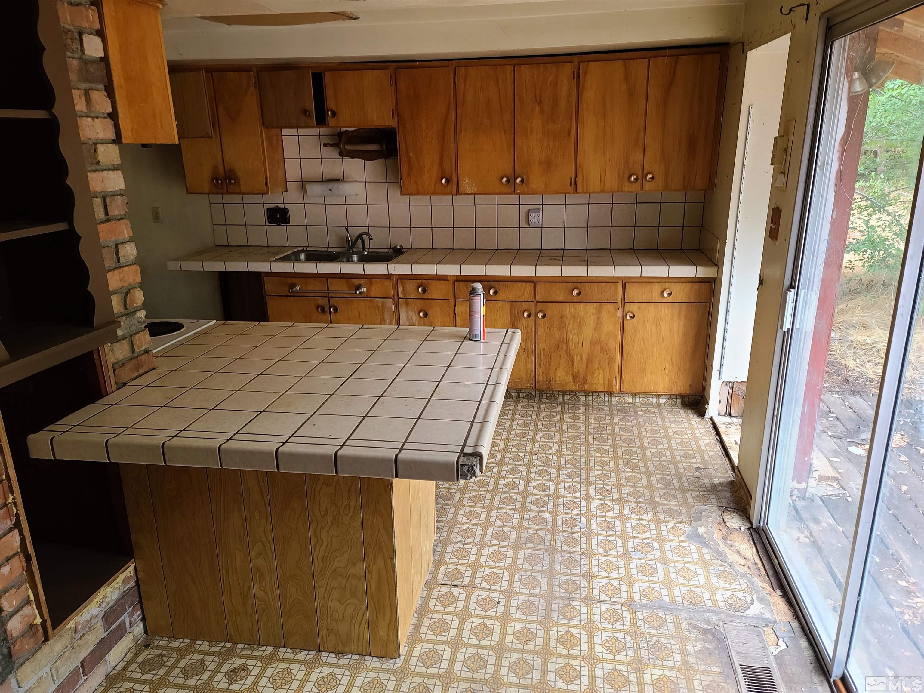 5235 Fenno Way Reno, NV 89519 - Photo 18 of 28 Photo 20