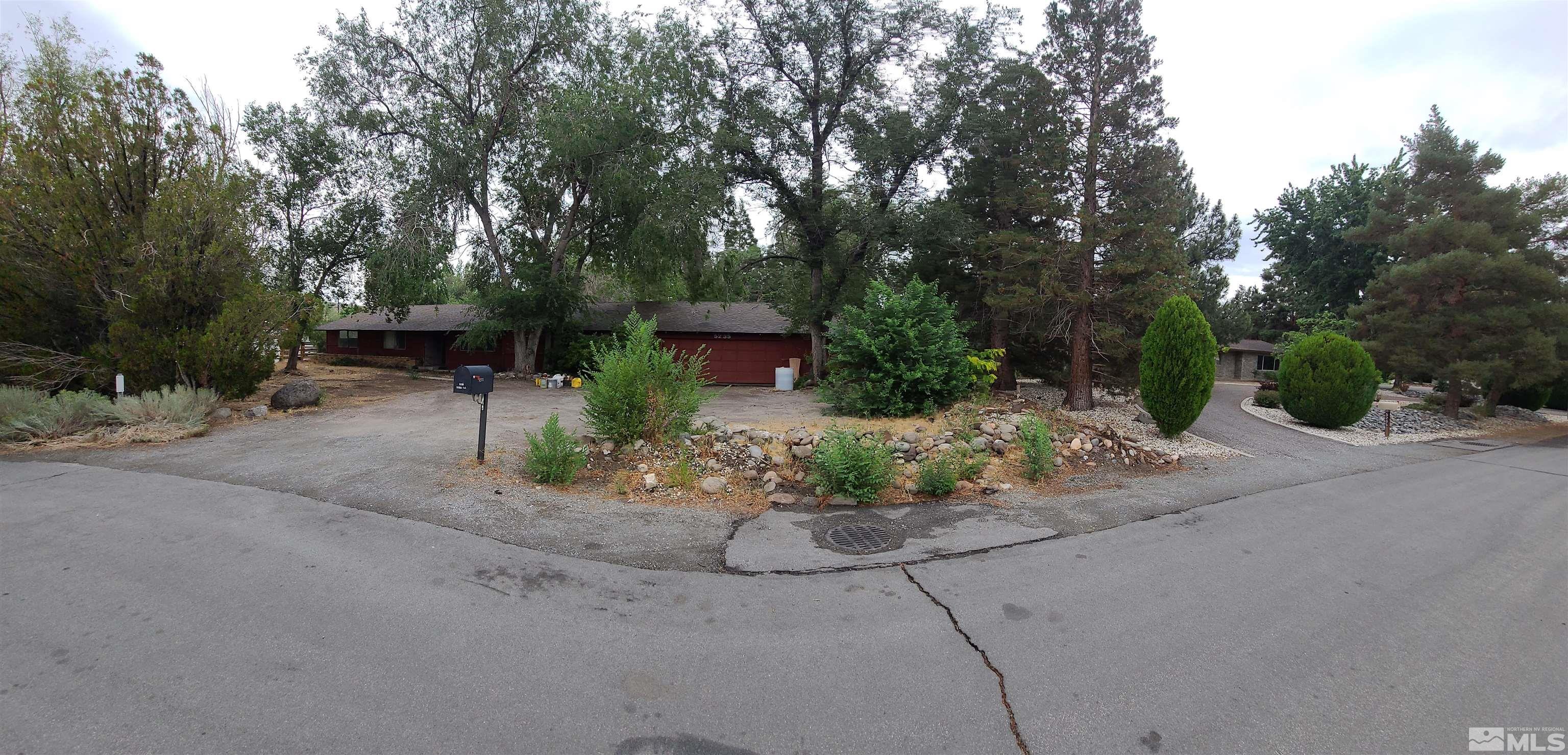 5235 Fenno Way Reno, NV 89519 - Photo 3 of 28 Photo 5