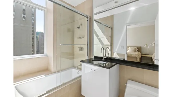 $24,995 | 60 East 55th Street, Unit PH2 | Midtown East