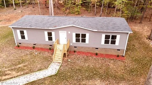 $259,900 | 152 Lester Drive, Lexington, NC 27292