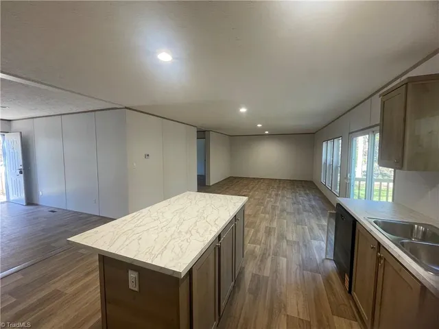 $259,900 | 152 Lester Drive, Lexington, NC 27292