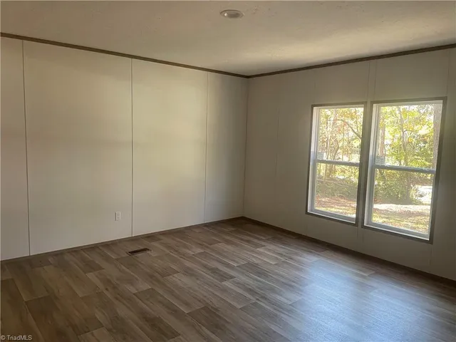 $259,900 | 152 Lester Drive, Lexington, NC 27292