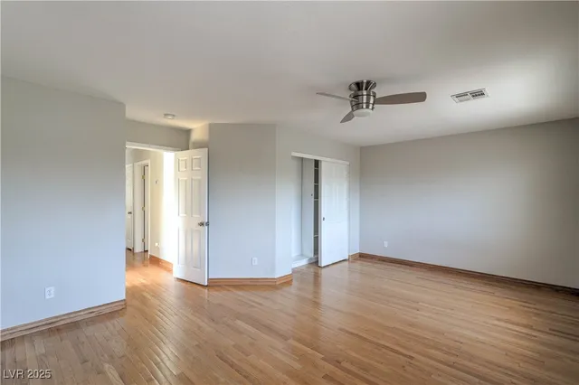 $499,900 | 8021 Dancing Springs Street, Las Vegas, NV 89143