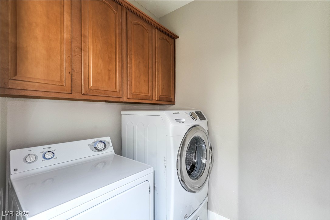 8021 Dancing Springs Street Las Vegas, NV 89143 - Photo 35 of 42