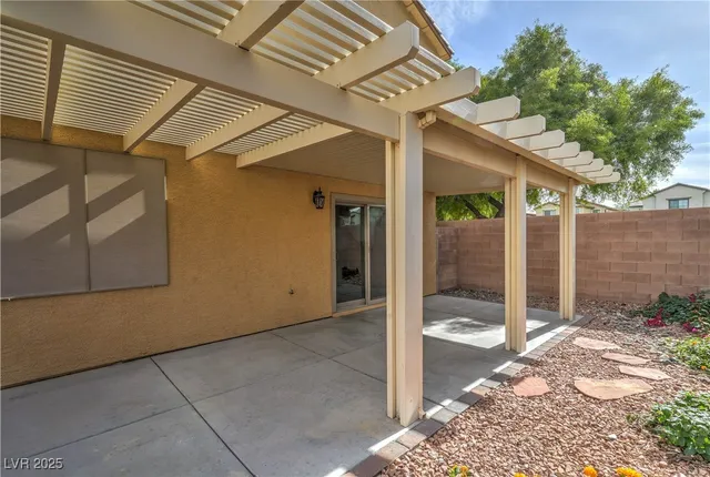 $499,900 | 8021 Dancing Springs Street, Las Vegas, NV 89143