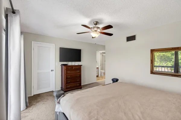 $299,999 | 2303 Bridgewood Drive, Unit 2303, Boca Raton, FL 33434