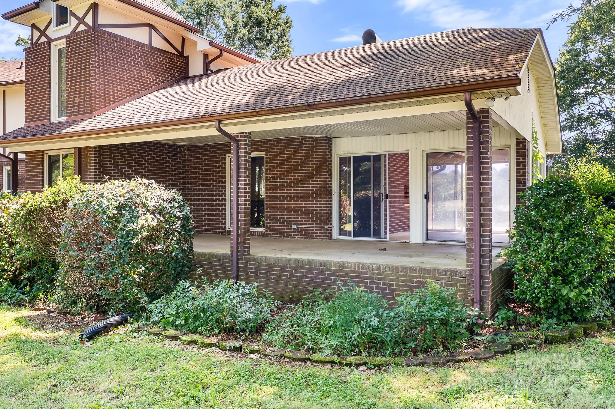 24008 Carriker Road Albemarle, NC 28001 - Photo 5 of 48 Gallery Image 5