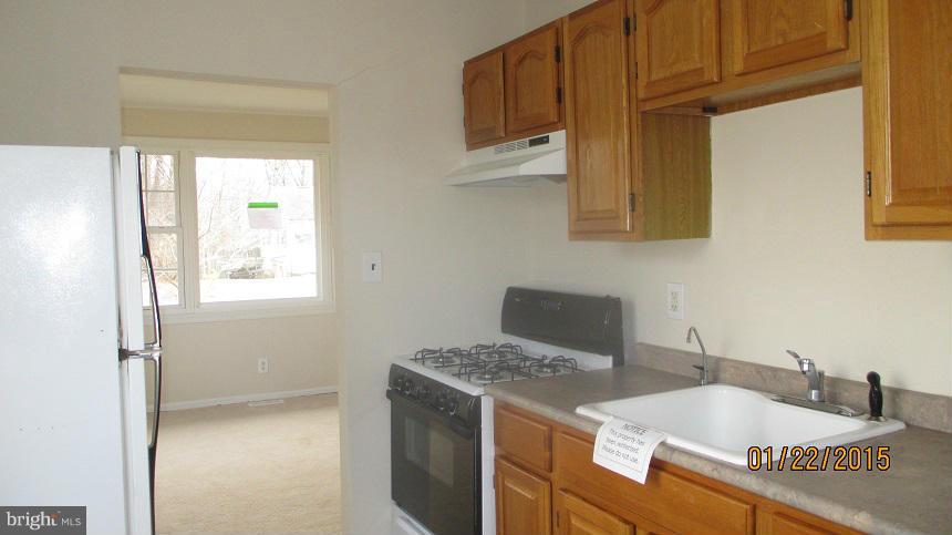 129 Friendship Road Elkton, MD 21921 - Photo 4 of 13 Kitchen