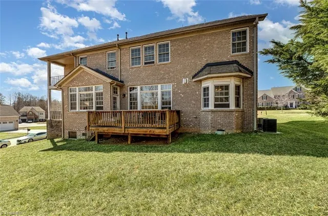 $629,900 | 2706 Edenridge Drive, High Point, NC 27265