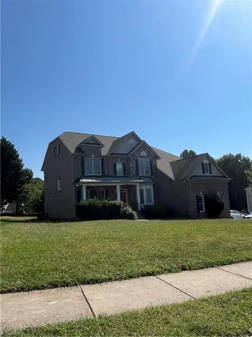 $629,900 | 2706 Edenridge Drive, High Point, NC 27265