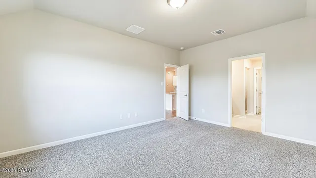 $224,500 | 153 Cottage Cove Drive, Maurice, LA 70555