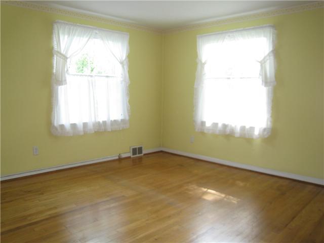 360 South Gould Road Columbus, OH 43209 - Photo 5 of 9 Gallery Image 5