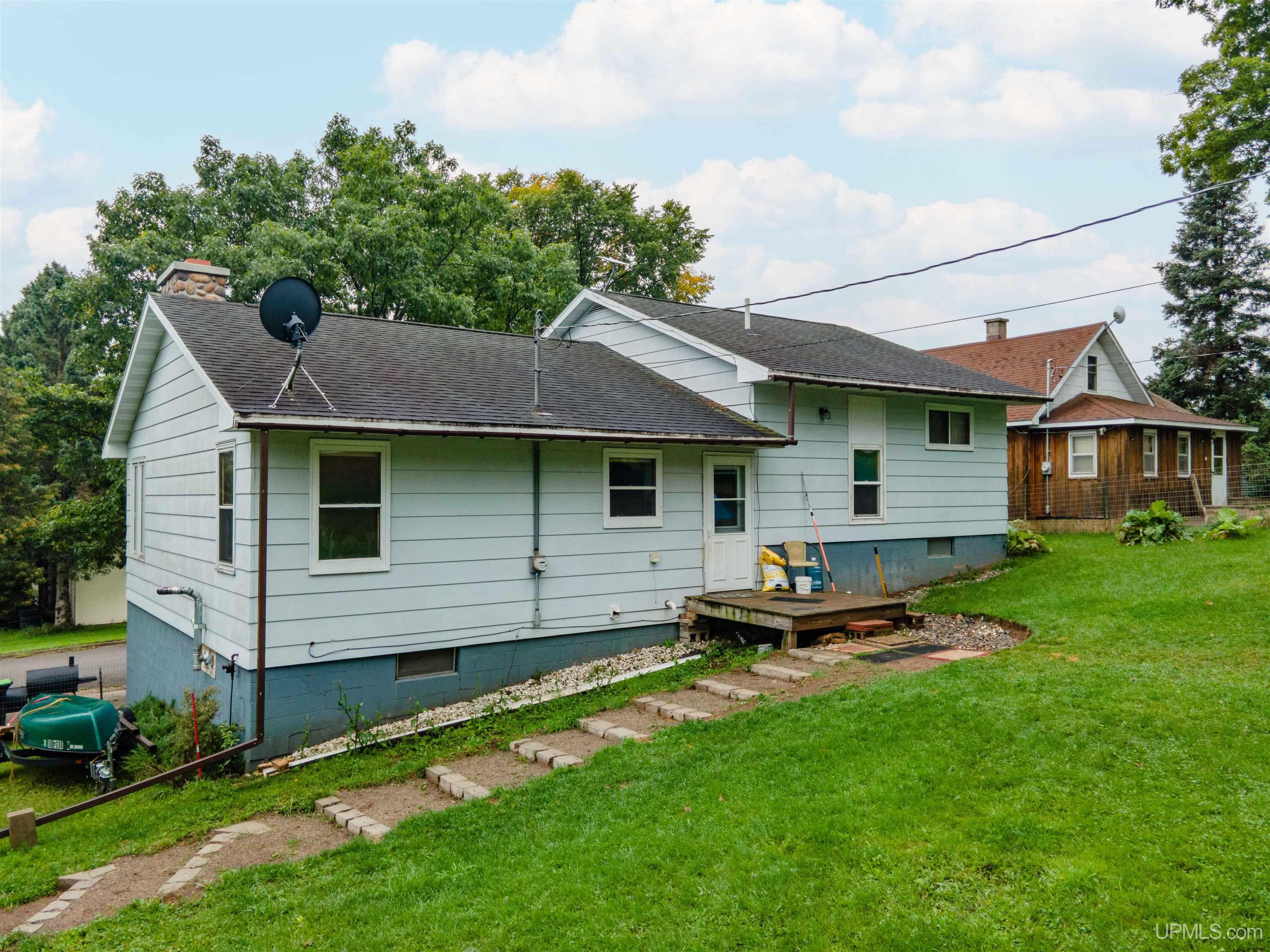 106 3rd Street Alpha, MI 49902 - Photo 29 of 33