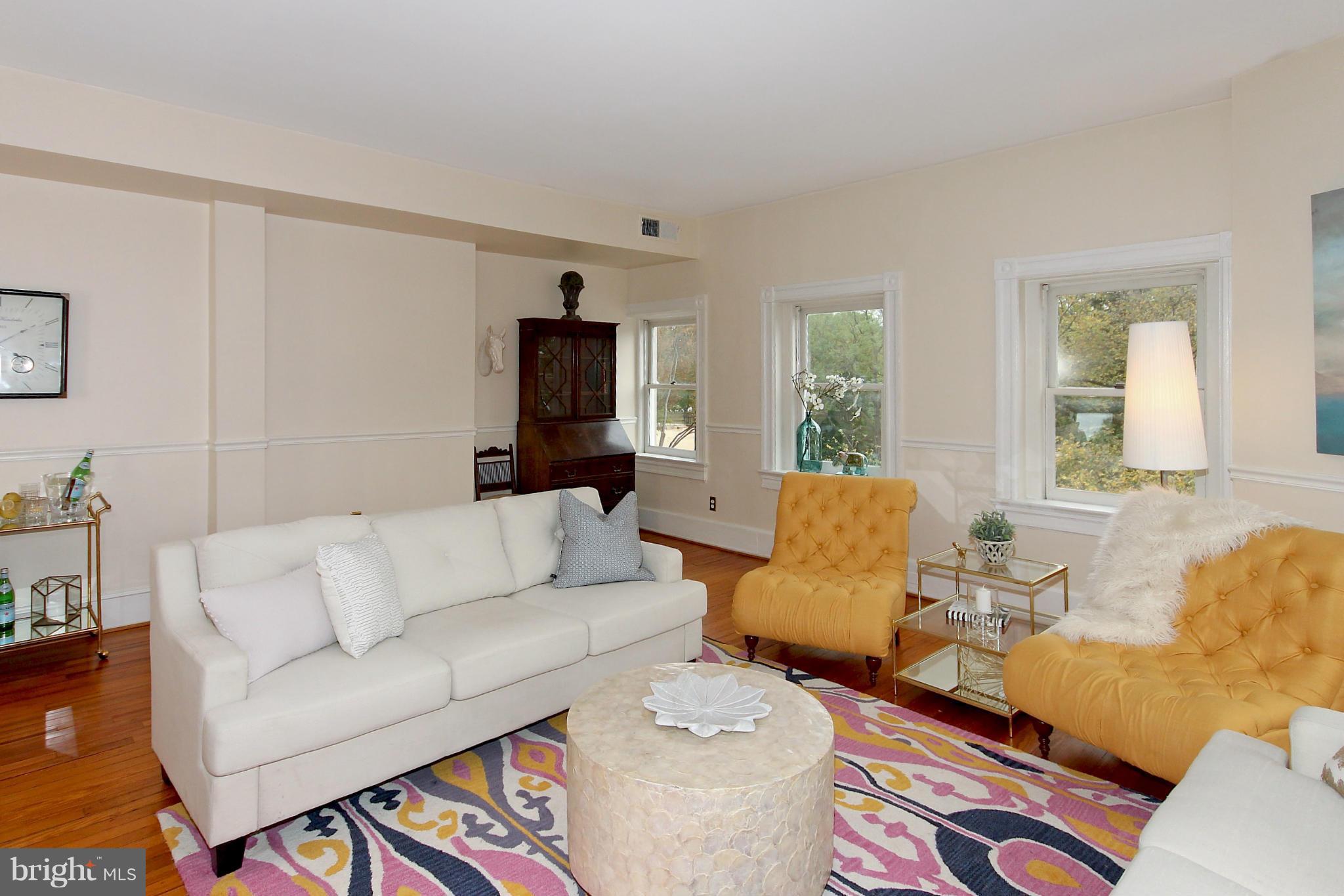 1200 East Capitol Street Northeast, Unit 7 Washington, DC 20002 - Photo 6 of 30 Living Room