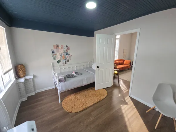 $2,200 | 1728 North Delaware Street, Indianapolis, IN 46202